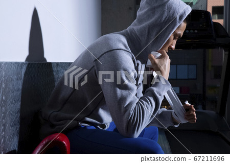 Men who boxing 67211696