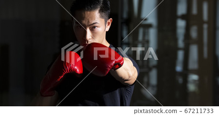 Men who boxing Men who boxing 67211733