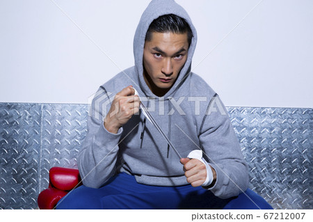 Men who boxing Men who boxing 67212007