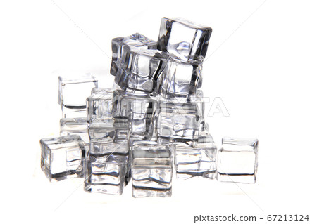 ice cubes isolated ice cubes isolated 67213124