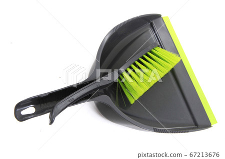 Cleaning set of dust pan and brush Cleaning set of dust pan and brush 67213676