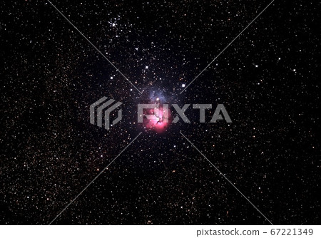 三裂星雲 67221349