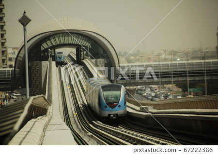 Dubai Monorail 67222386