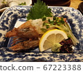 Shrimp sashimi 67223388