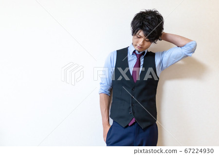 提起訴訟並思考的社會成員 67224930