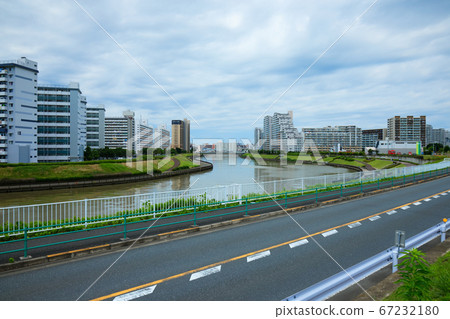 雨季從荒川河眺望的um田川 67232180