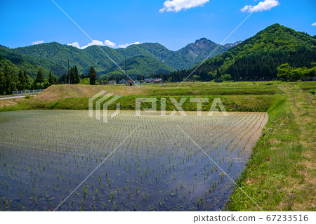View of Mt. Haru from the foot of Ogen, Niigata View of Mt. Haru from the foot of Ogen, Niigata 67233516