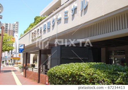 Fukuoka City/Fujisaki Bus Transit Terminal 67234413