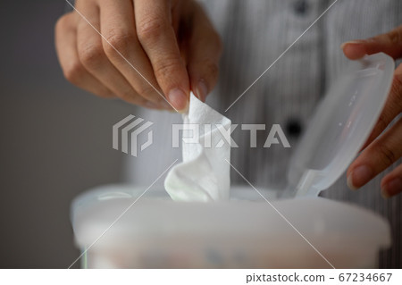 Wet wipes are universal an practical 67234667