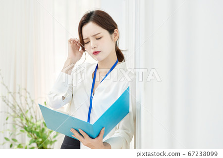 女商人 67238099