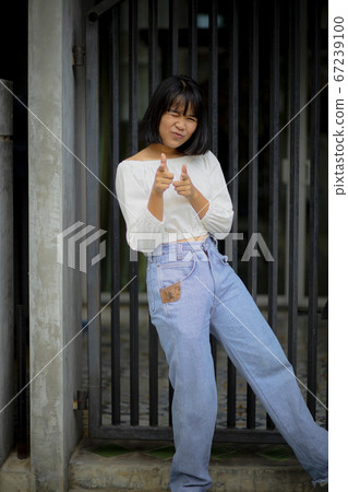 asian teenager happines smiling face asian teenager happines smiling face 67239100
