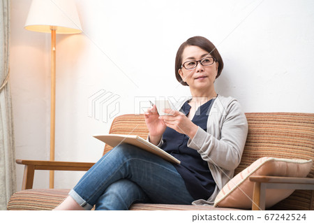高級女孩家庭帳簿 高級女孩家庭帳簿 67242524