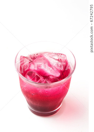 Red Shiso Juice 67242795