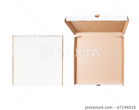 Open and closed empty pizza boxes set isolated on white background. Flat lay 67246838