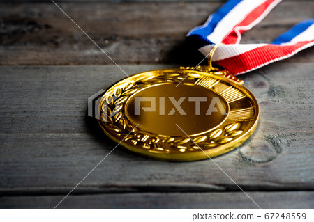 Gold medal Gold medal 67248559