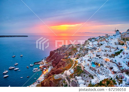 Famous greek tourist destination Oia, Greece 67256058