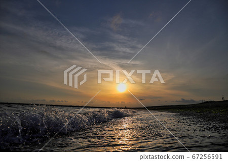海 67256591