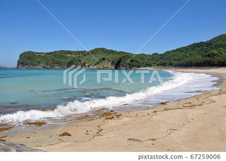 White Cran Beach beach 67259006