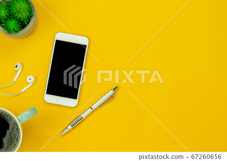 Table top view aerial image of accessories office 67260656