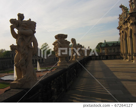 Zwinger Palace at dusk 67264127