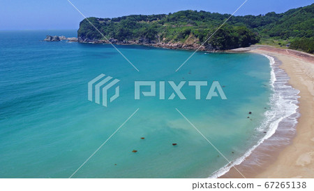 Aerial view of Shirahazuhama beach 67265138