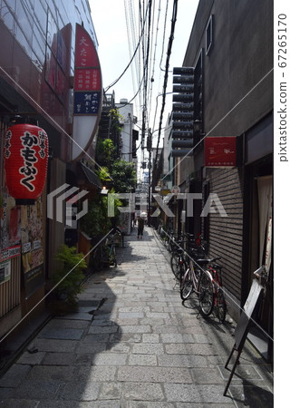 難波 難波 67265170