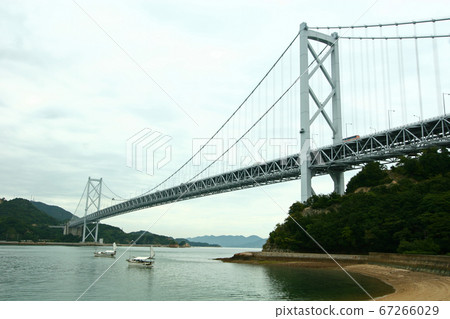 Shimanami Kaido的Innoshima Ohashi Bridge 67266029