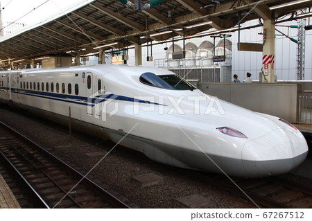 東海道新幹線N700S（在東京站首次亮相） 67267512