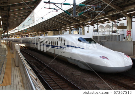Tokaido Shinkansen N700S (initial debut at Tokyo Station) 67267513