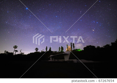 瑞波普蘭“符號塔”的星空 67267654