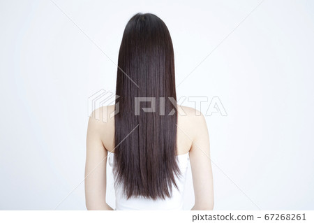 Rear View Of A Woman With Long Hair - Stock Photo [67268261] - Pixta