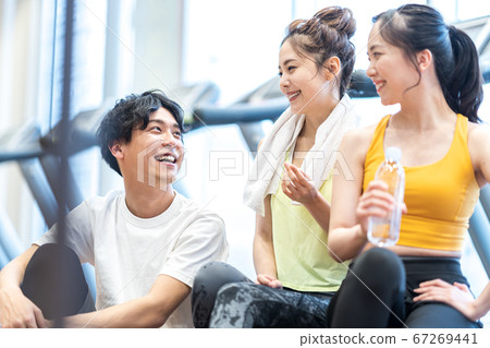 Young woman, gym, rest Young woman, gym, rest 67269441