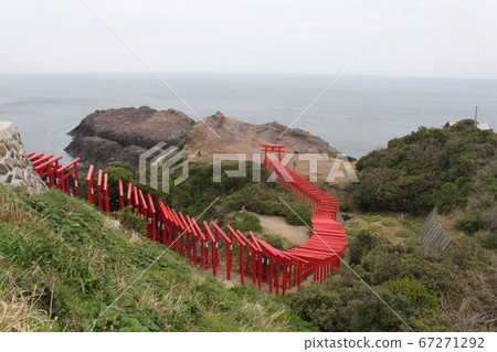 Motonosumi Inari Shrine in Nagato City, Yamaguchi Prefecture Motonosumi Inari Shrine in Nagato City, Yamaguchi Prefecture 67271292