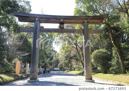 Tokyo's No. 1 Meiji Jingu Shrine Torii Tokyo's No. 1 Meiji Jingu Shrine Torii 67271693