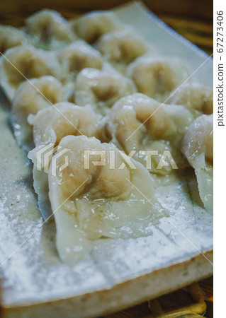 Fish Steamed dumplings 67273406