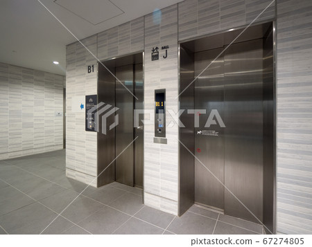 辦公樓電梯 67274805