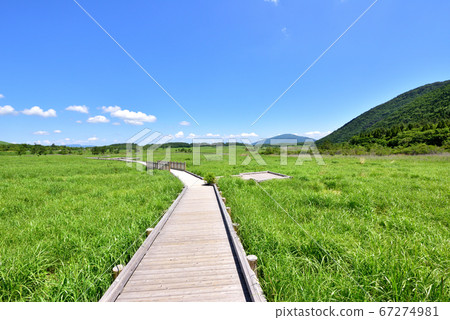 田原靜原自然研究路九州町ja原風光，夏天色的九十九山脈 67274981