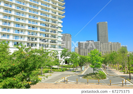 Tokyo Harumi Bay Area (cityscape of high-rise condominium) Olympic Village 67275375