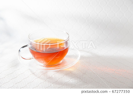 Non-caffeine and decaffeinated rooibos tea. Organic and beauty benefits. Non-caffeine and decaffeinated rooibos tea. Organic and beauty benefits. 67277350
