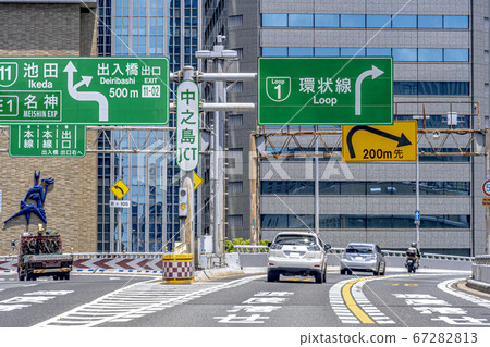 阪神高速公路環線的交通圖像 67282813