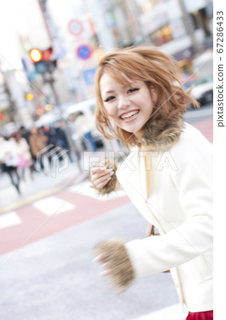 女女孩 女女孩 67286433