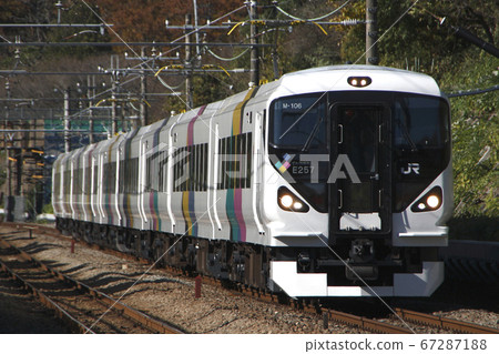 Chuo Line Limited Express Kaiji: E257 Series 9 cars 67287188