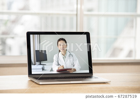 Online medical treatment image 67287519