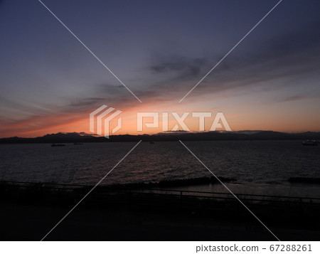 在津輕海峽的日落 67288261