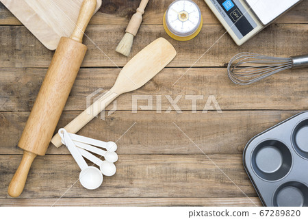 Bakery And Cooking Tools with kitchen timer, 67289820