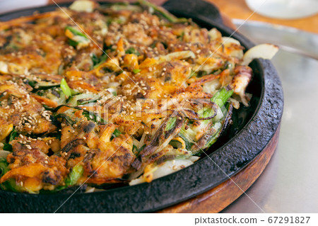 Korean food. Haemul-pajeon, Seafood and Green Onion 67291827