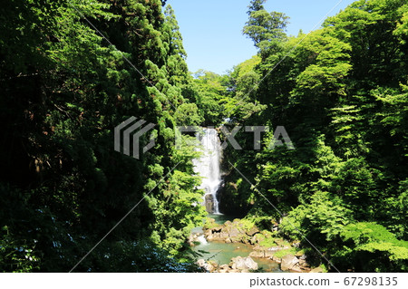 Mt. Chokai Nashiro Shirataki 67298135
