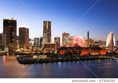 從橫濱碼頭看的日本港未來 從橫濱碼頭看的日本港未來 67300293