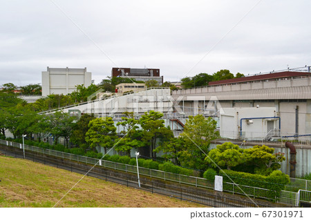 葛飾區Kosuge的Kosuge水回收中心和周圍的風景 67301971