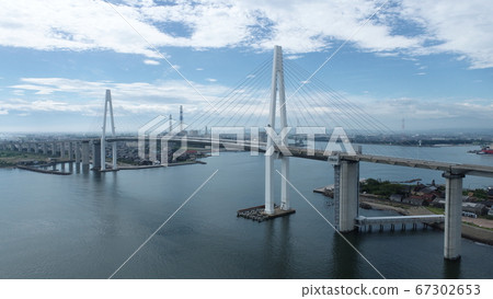 [Drone shooting] 2 Shinminato Bridge, Toyama Prefecture (permitted) 67302653